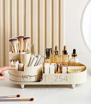 *Rotatable Cosmetic Storage Box* Material:PET+ ABS Eleg