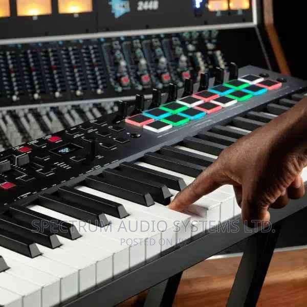 M Audio Oxygen Pro 49 MIDI Keyboard Controller - thumbnail 3