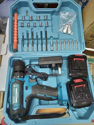 21v Makita Cordless With Two Batteries and Accessories
