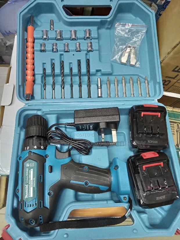 21v Makita Cordless With Two Batteries and Accessories