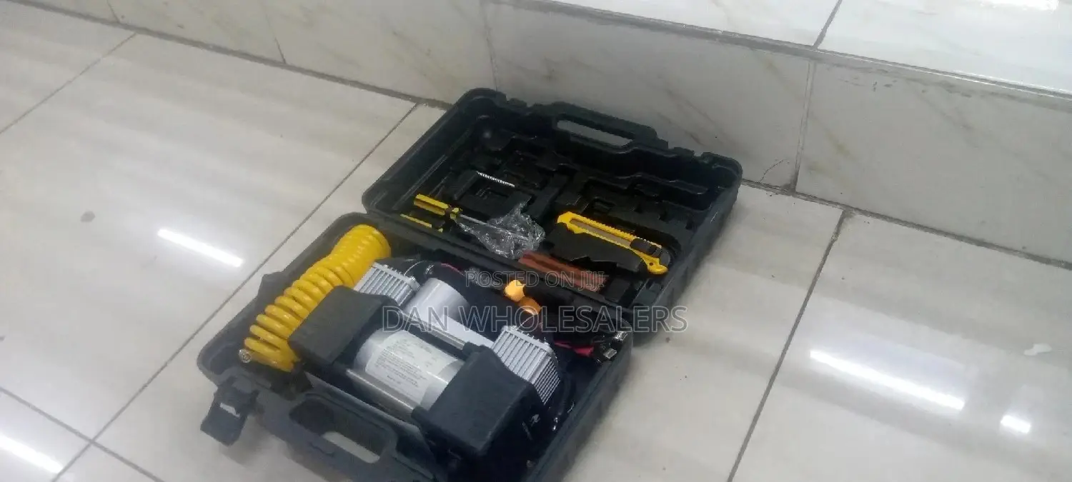 Air Compressor/Tyre Inflator