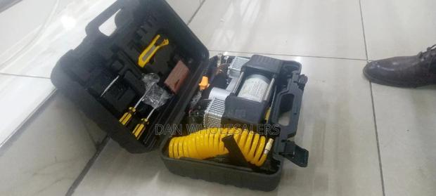 2cylinder Portable 12V 100PSI Air Compressor Inflatable Pump