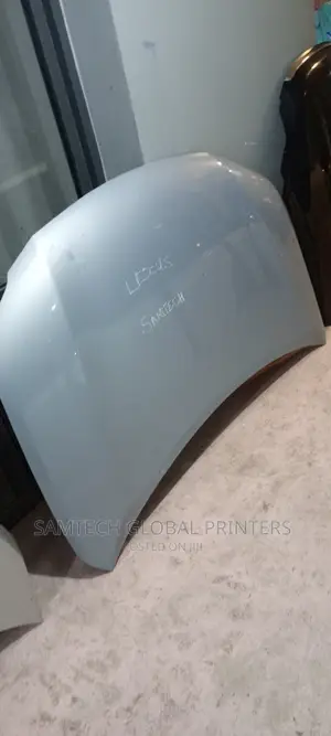 Acquirable Lexus Bonnet* //