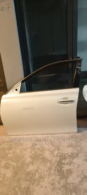 High Quality Front Left Mark X Door/ !! ** 