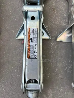Scissor Jacks 1.5 Ton