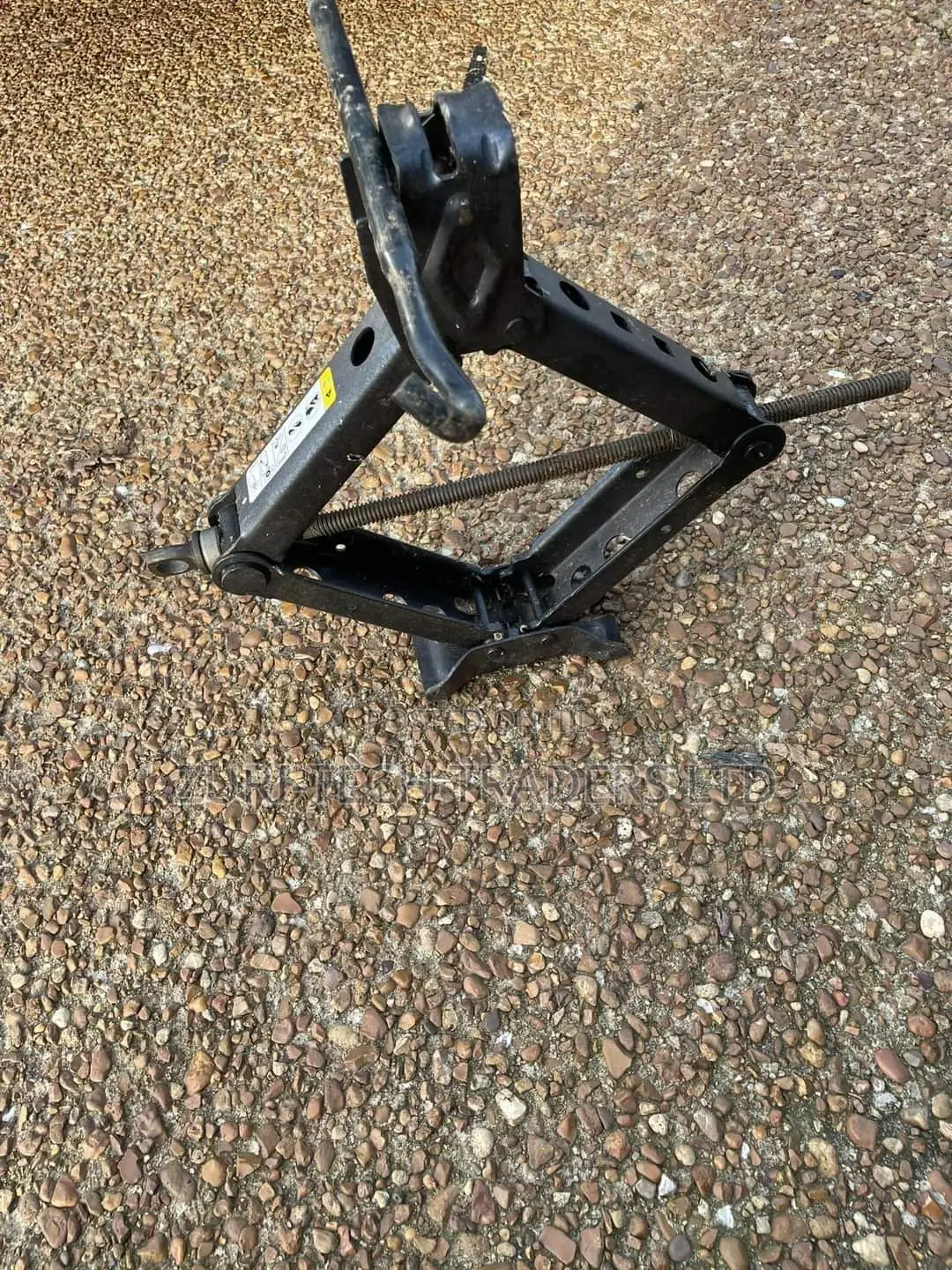 Scissor Jacks 1.5 Ton