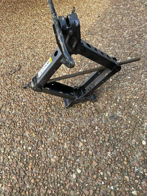 Scissor Jacks 1.5 Ton - thumbnail 4