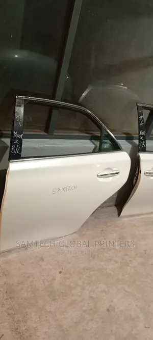 Best in the Market B/L Mark X Door**//!! 