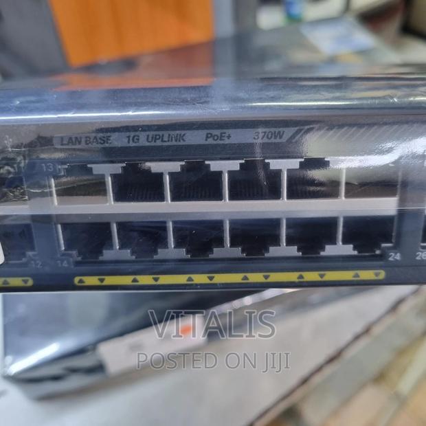 Cisco Catalyst 2960-X - thumbnail 2