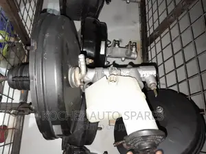 Brake Booster and Master Cylinder for Toyota Carina TI