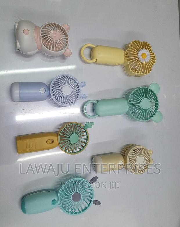 Exquisite Handheld Fans - main view