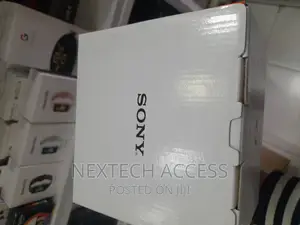 Sony Zv-E10 Mirrorless Camera