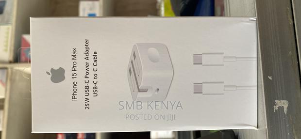 25W Usb-C Power Adapter and Usb-C to C Cable for iPhone 15 - thumbnail 3