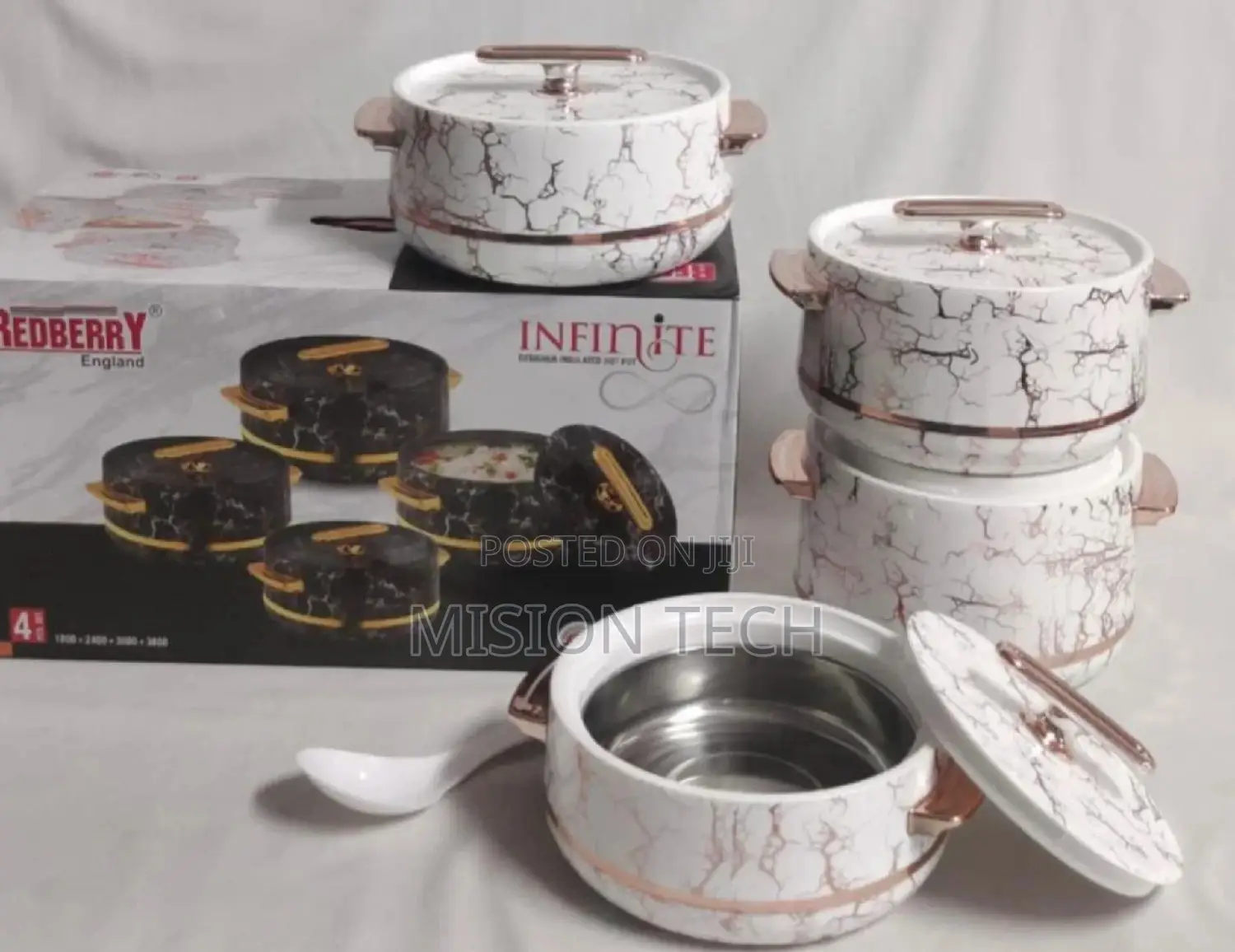 Brand New Redberry Set of 4 Hotpots Set