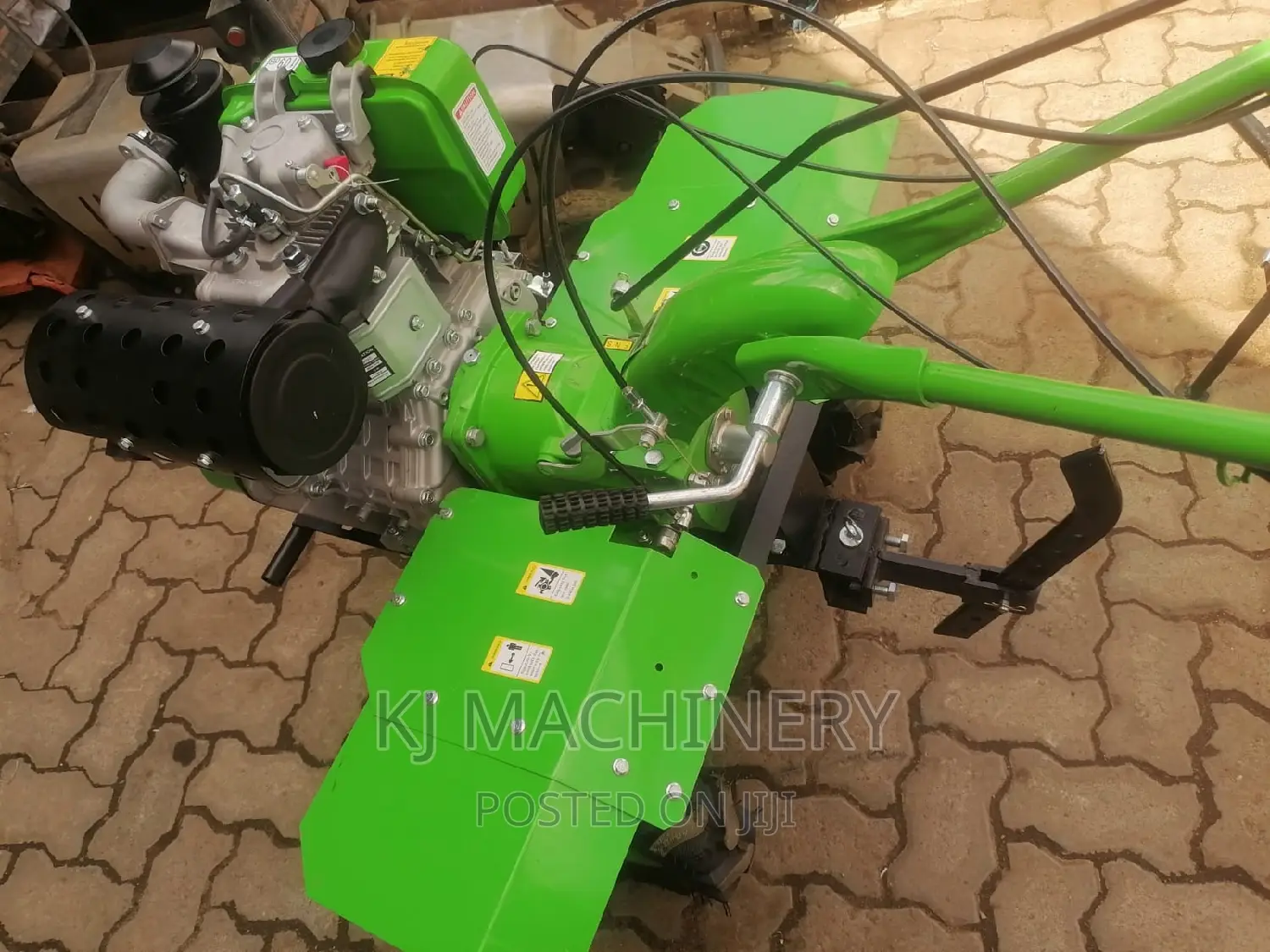 Power Tiller Heavy Duty Machinery 15hp Divo Brand