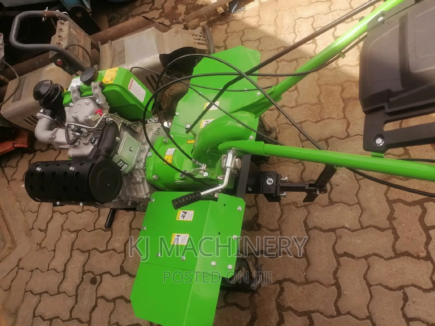 Power Tiller Heavy Duty Machinery 15hp Divo Brand