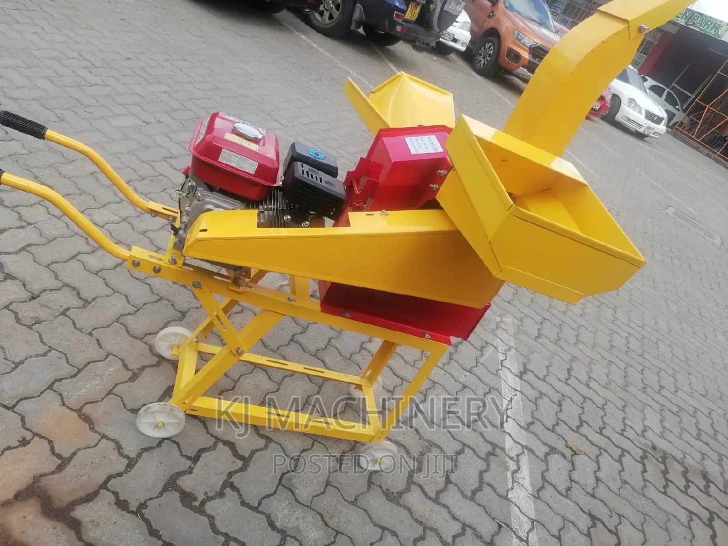 Milano Brand Feedchopper Heavy Duty Petrol Powered