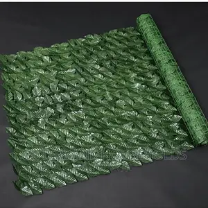 Realistic Artificial Leaf Privacy Fence