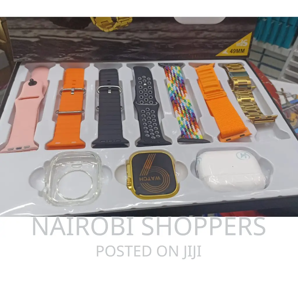 Smartwatch With 7 Straps, Earpods and Screen Protector
