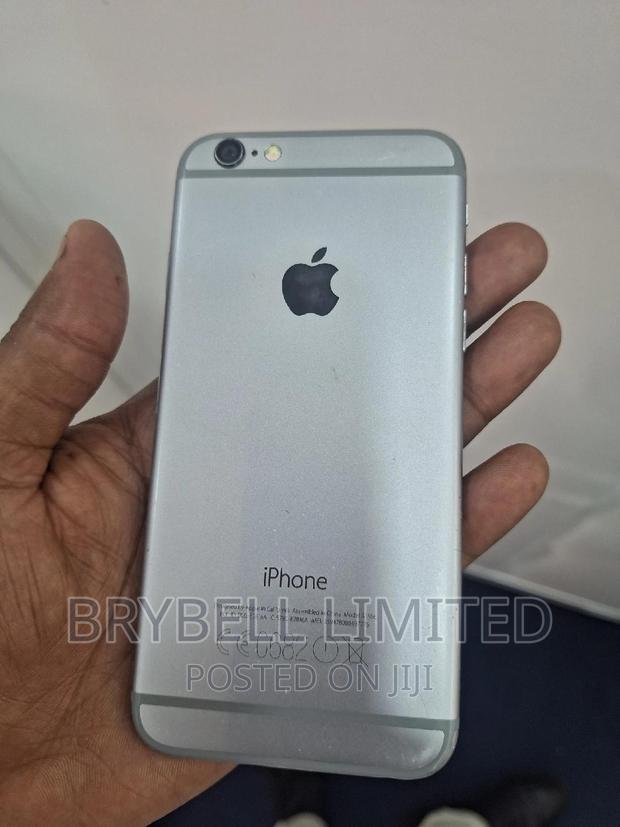Apple iPhone 6 32 GB Silver - thumbnail 3