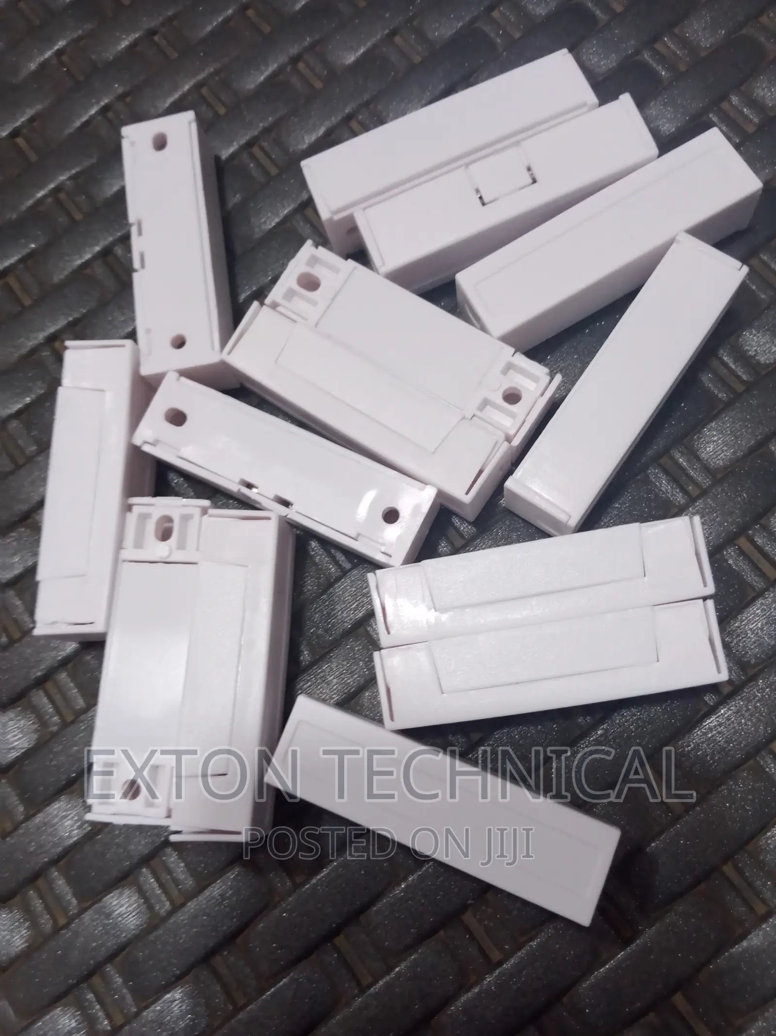 Wired Door Magnetic Plastic Contact
