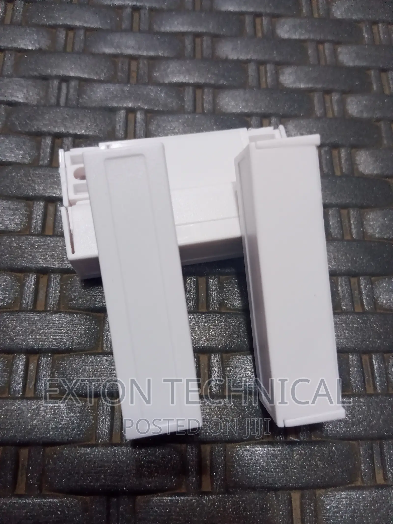 Magnetic Door Contact Sensors
