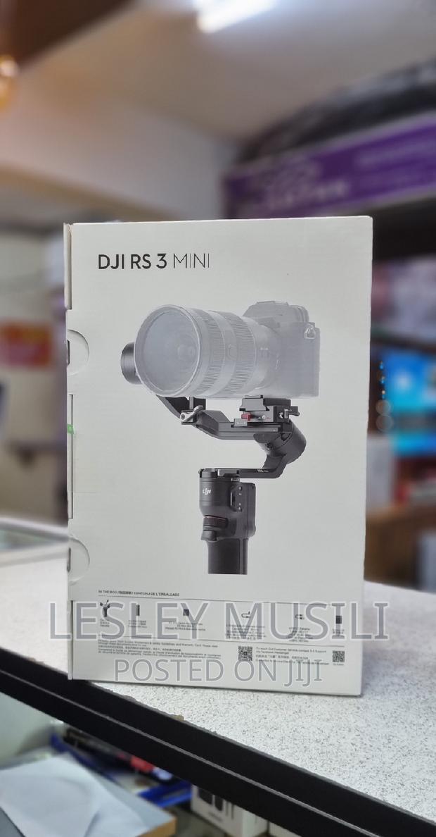DJI RS 3 Mini Gimbal Stabilizer - thumbnail 2