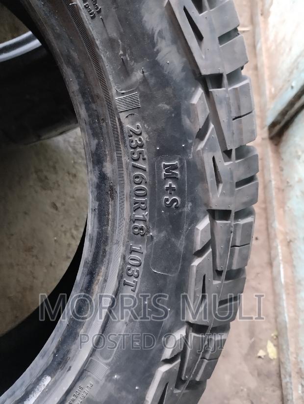 235/60r18 Comforser - thumbnail 3