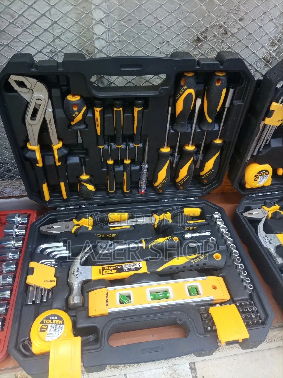 82pcs Toolset 