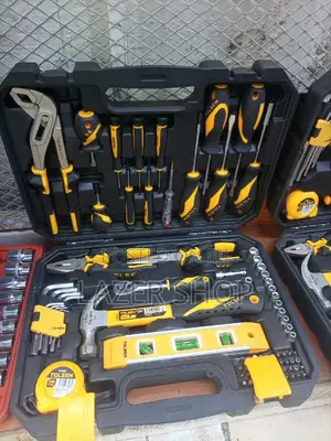 82pcs Toolset 