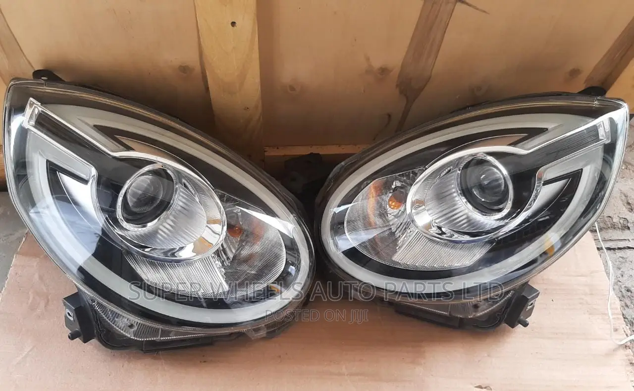 Headlights Passo 2017 Xenon