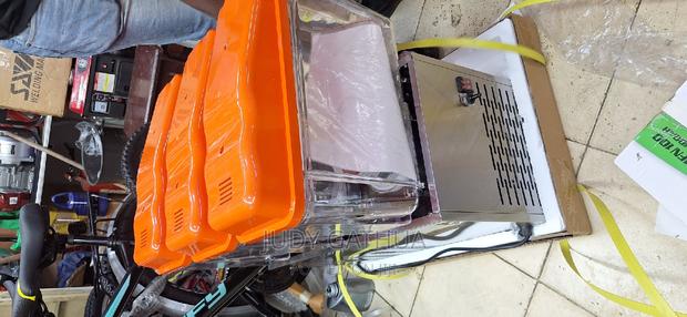 Restaurant Juice Dispenser - main view