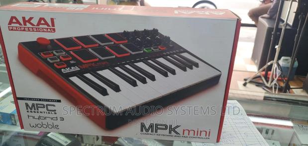 Akai Professional MPK Mini MKII – 25 Key USB MIDI Keyboard - main view