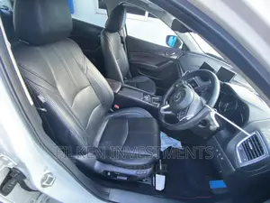 Mazda Axela 2019 White