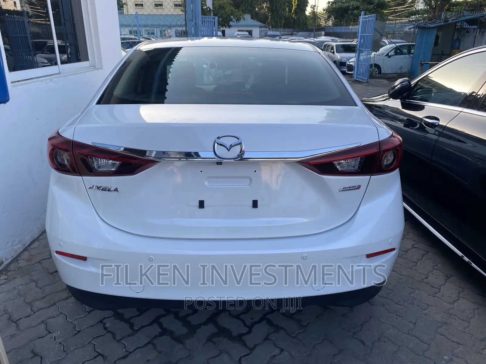 Mazda Axela 2019 White