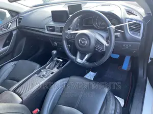 Mazda Axela 2019 White