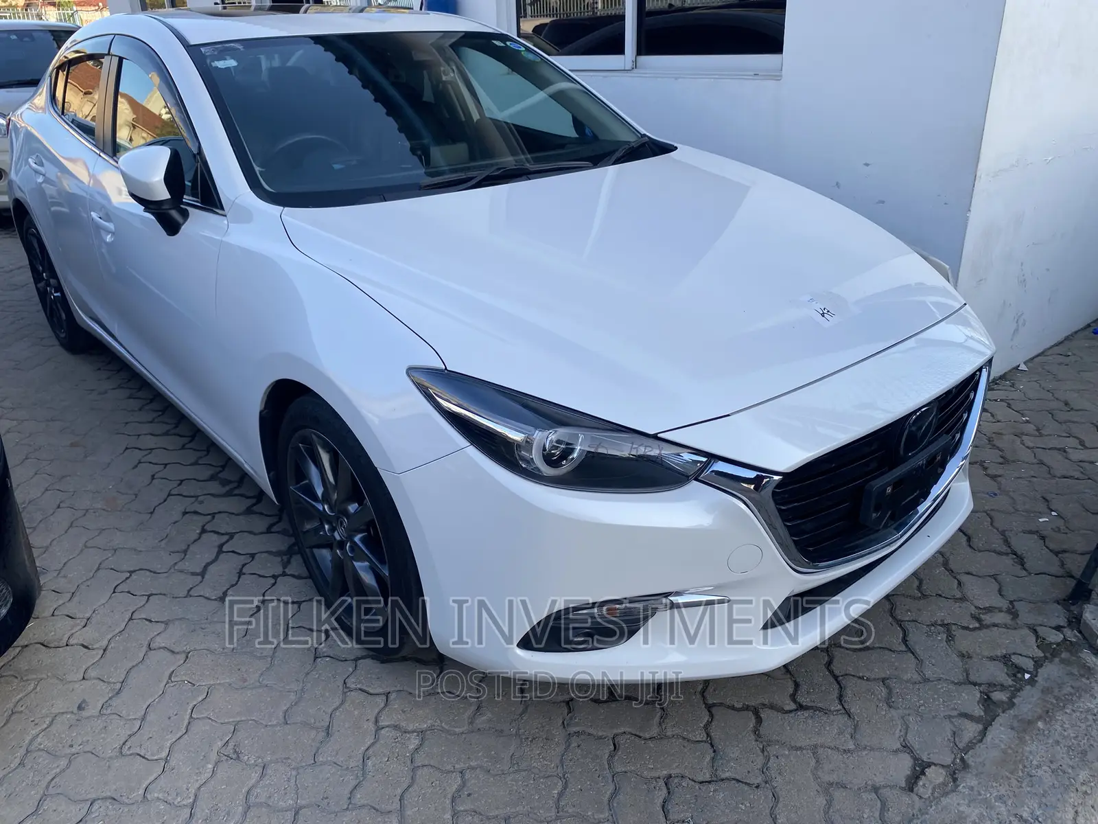 Mazda Axela 2019 White