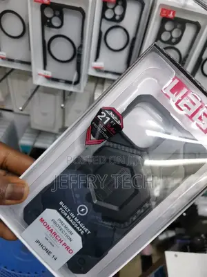 UAG Pathfinder SE Case – Apple iPhone 14