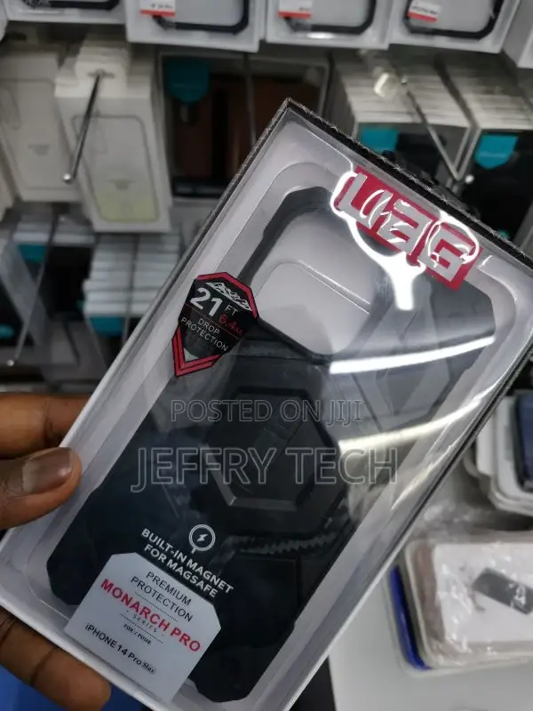 UAG Pathfinder SE Case – Apple iPhone 14 Pro Max
