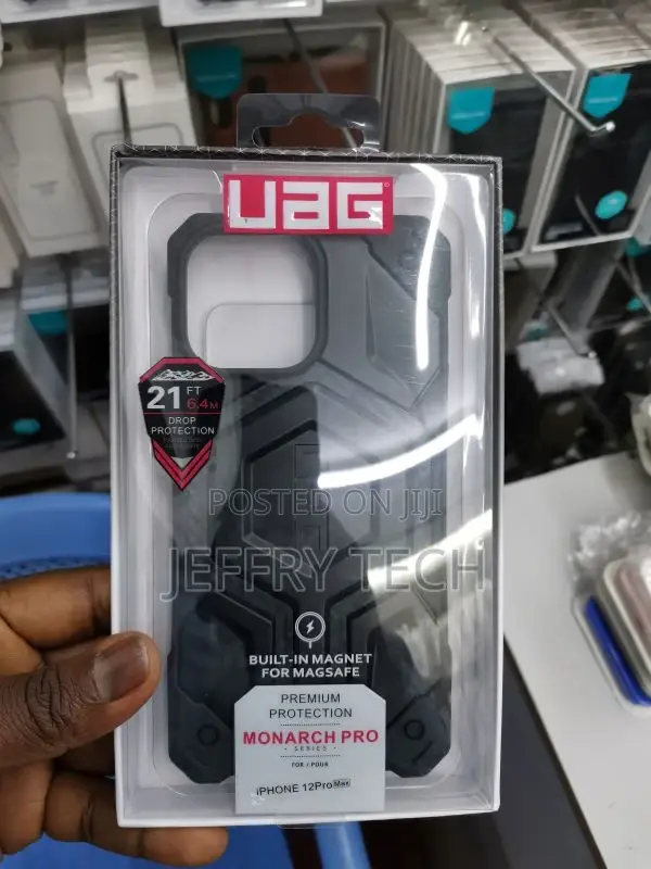 UAG Monarch iPhone 12 Pro Max Tough Case - Carbon Fibre