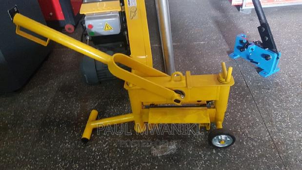 Cabro Cutter Machine - main view