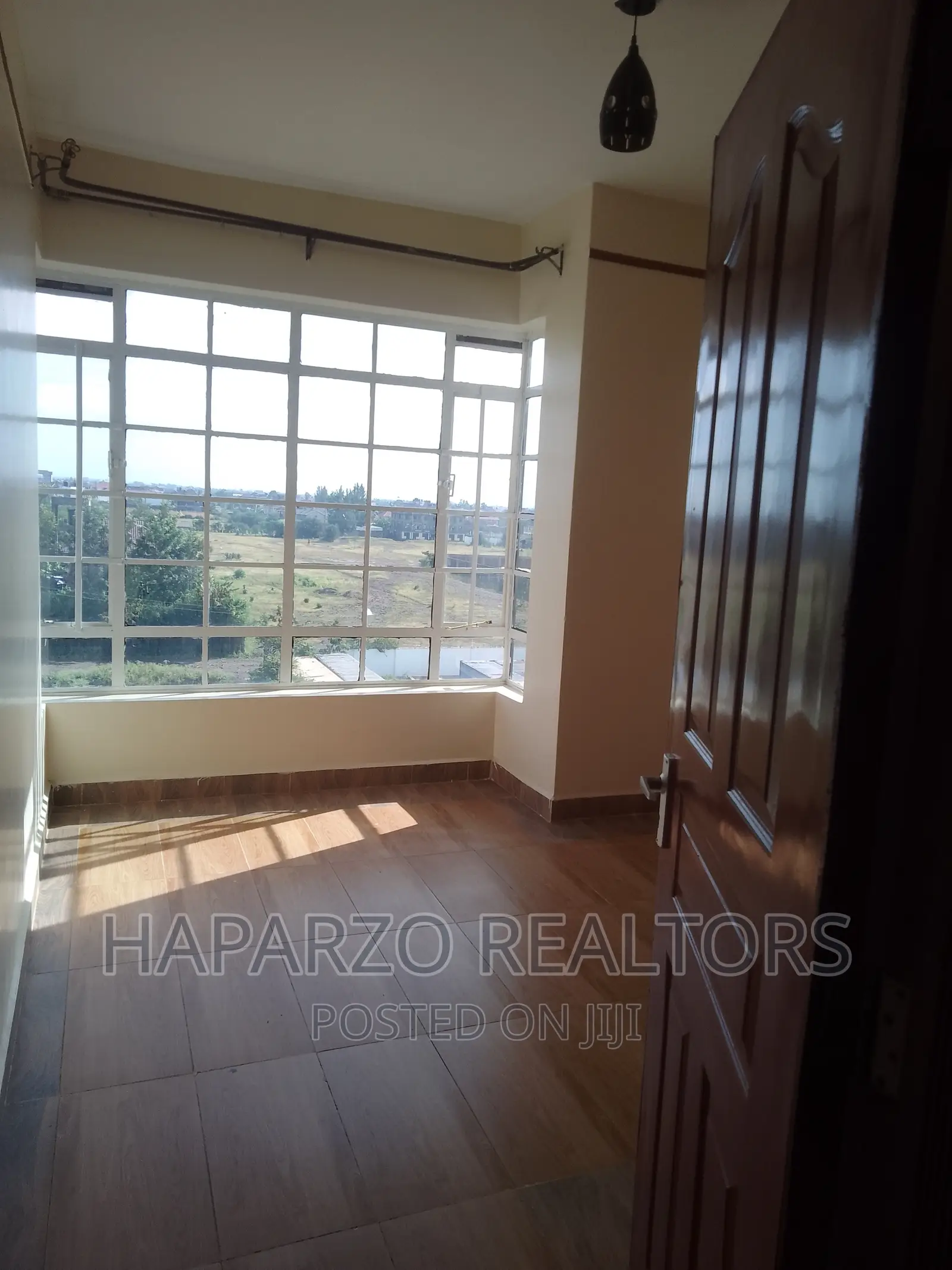 3bdrm Apartment in Karuguru Area for rent