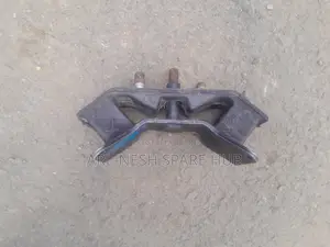 Subaru Legacy Bh5 Automatic Gear Box Mounting