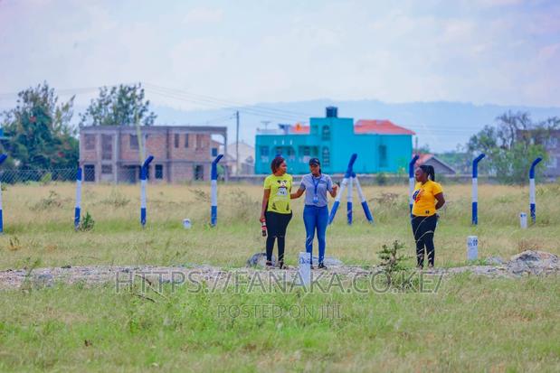 50 by 100 Plots in Katani Syokimau Ww^