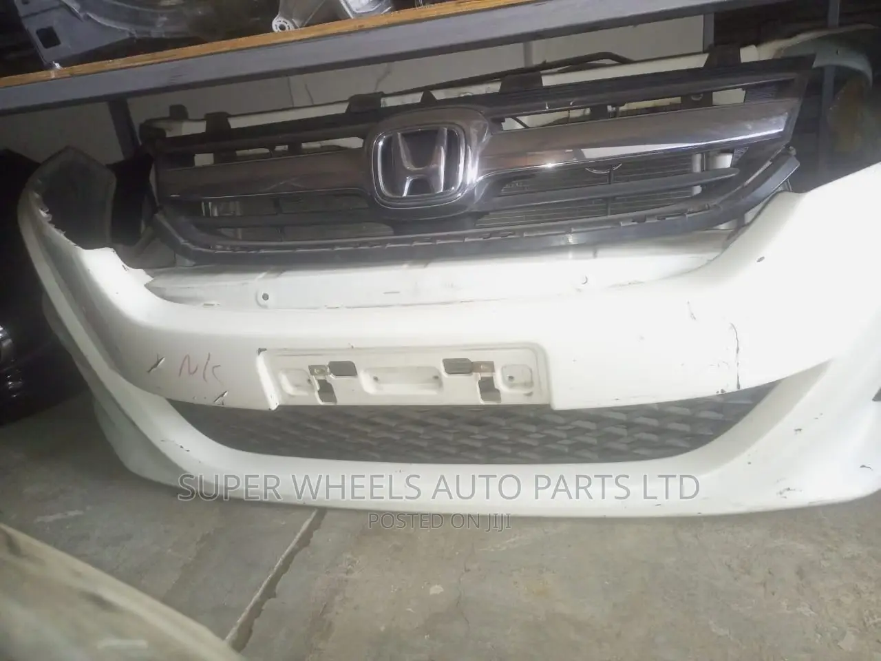 Nosecut Honda Stream Xenon
