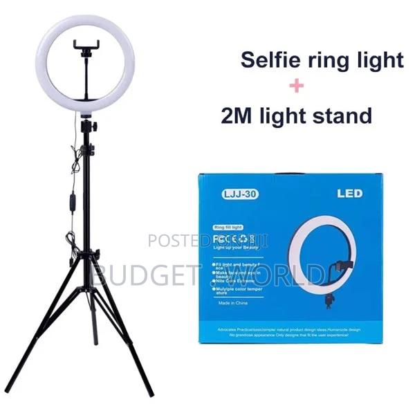 Adequate Accessories Edge LJJ-36 (14 Inch) Ring Flash - main view