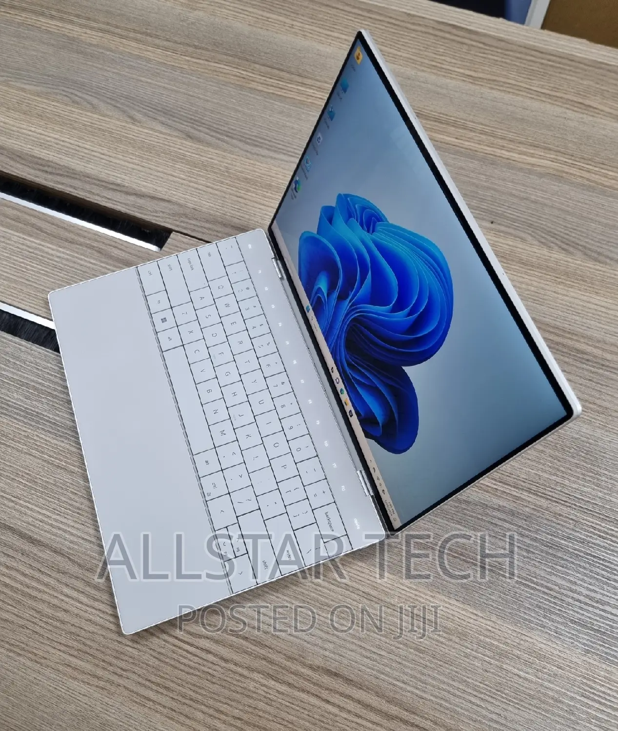 Laptop Dell XPS 13 9320 16GB Intel Core I7 SSD 1T