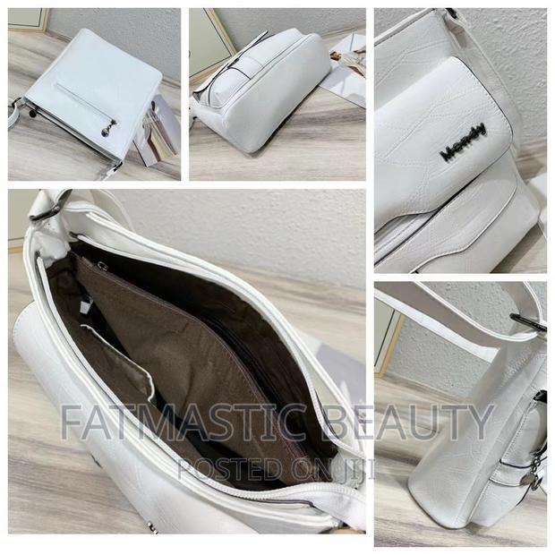 Classy Shoulder Bag - thumbnail 2