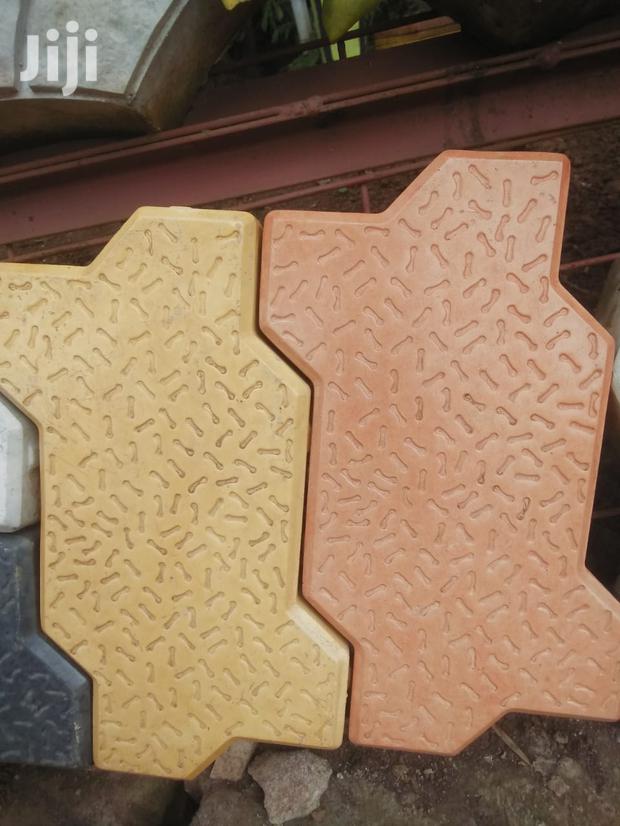 Coloured Cabro / Coloured Paving Blocks