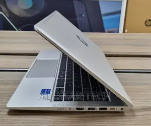 Laptop HP ProBook 440 G8 8GB Intel Core I7 eMMC 512GB
